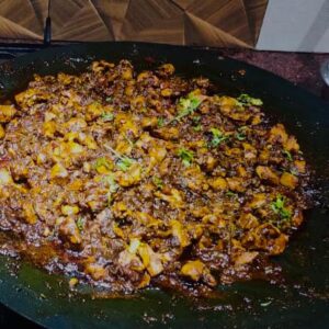 Chicken Tawa Bhuna (Boti) Boneless