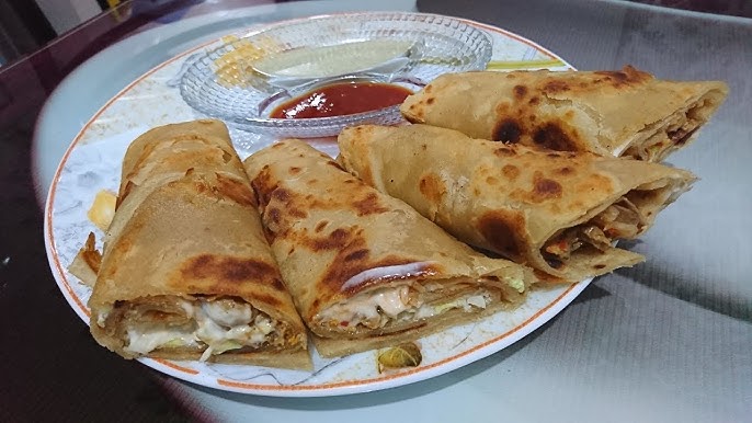 Chicken Chatpata Paratha Roll